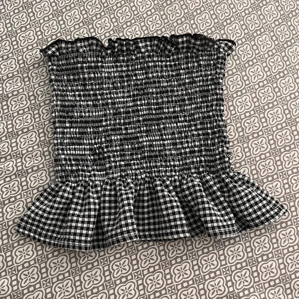Boohoo Gingham Lettuce Edge Trim Tube Top with Peplum - Black/White - Size Small